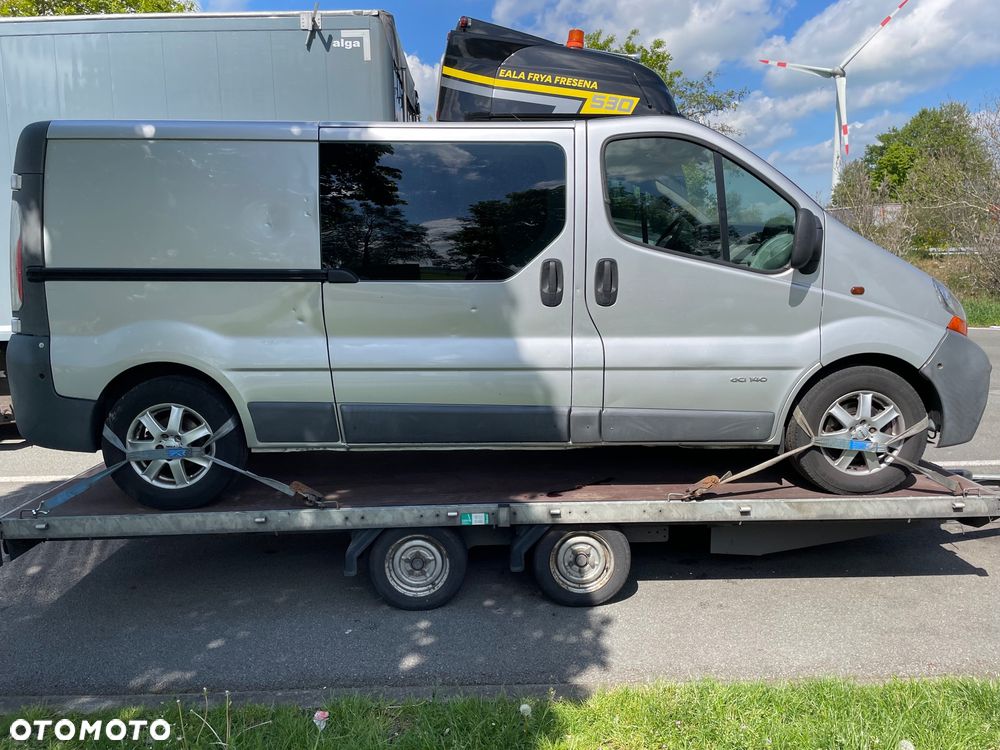 Renault Trafic - 1