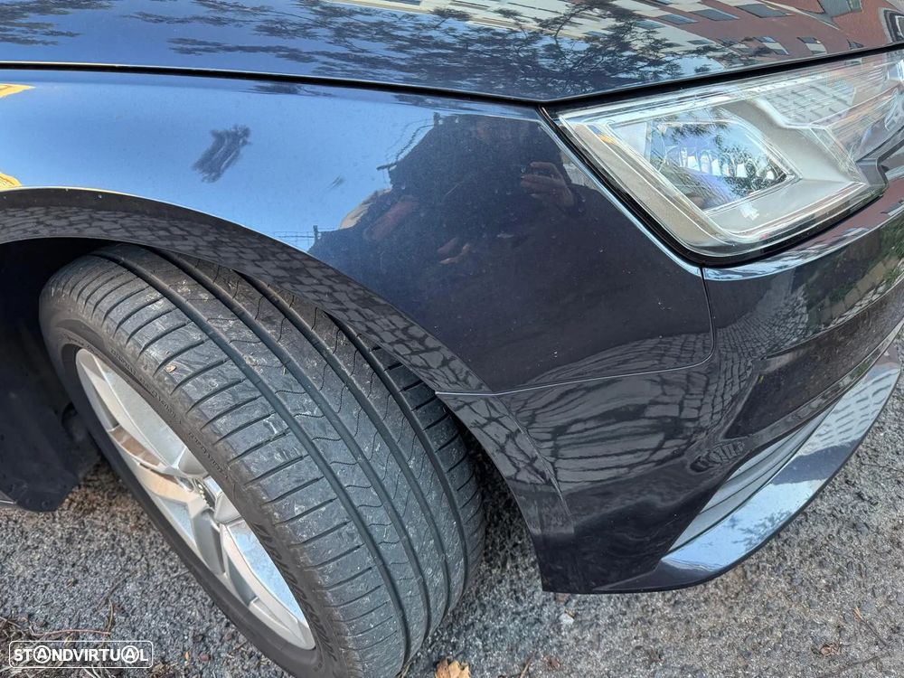 Audi A4 Avant 2.0 TDI S tronic - 4