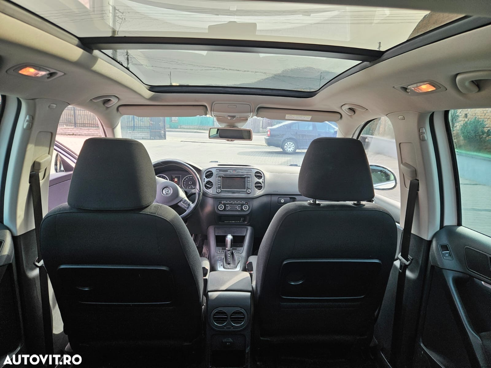 Volkswagen Tiguan 2.0 TDI 4Motion DSG BMT Sport & Style - 8