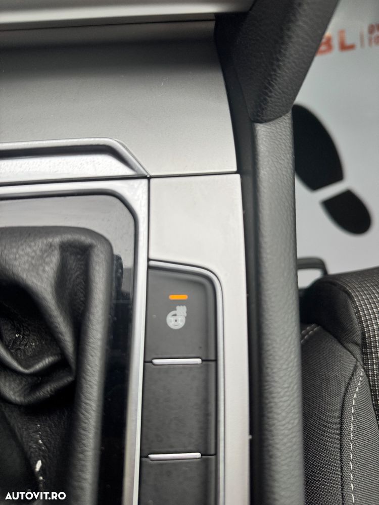 Volkswagen Passat 2.0 TDI SCR DSG Business - 10