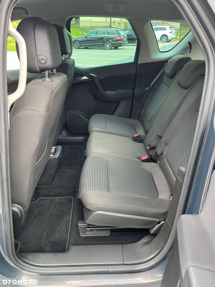 Opel Meriva - 12