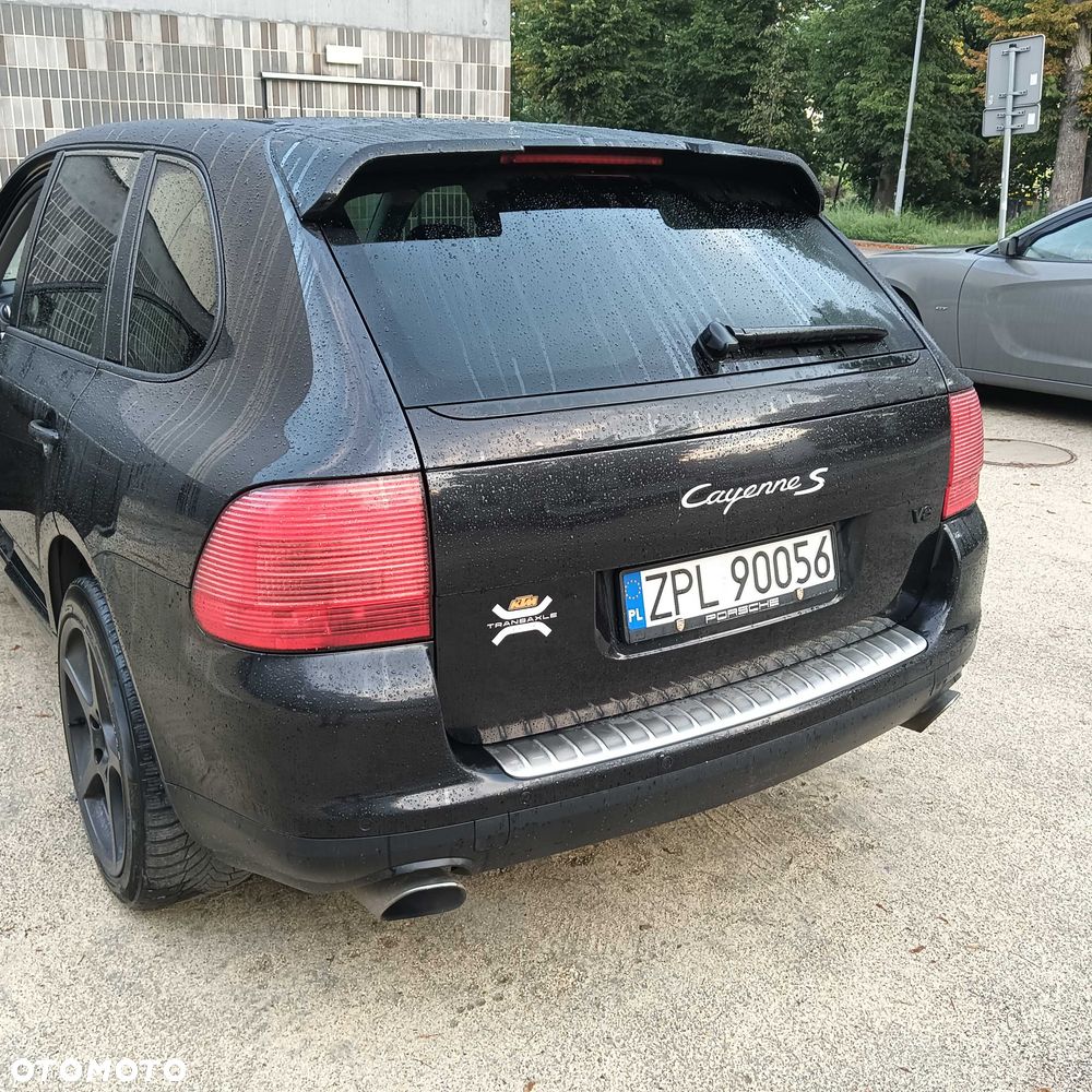 Porsche Cayenne - 3