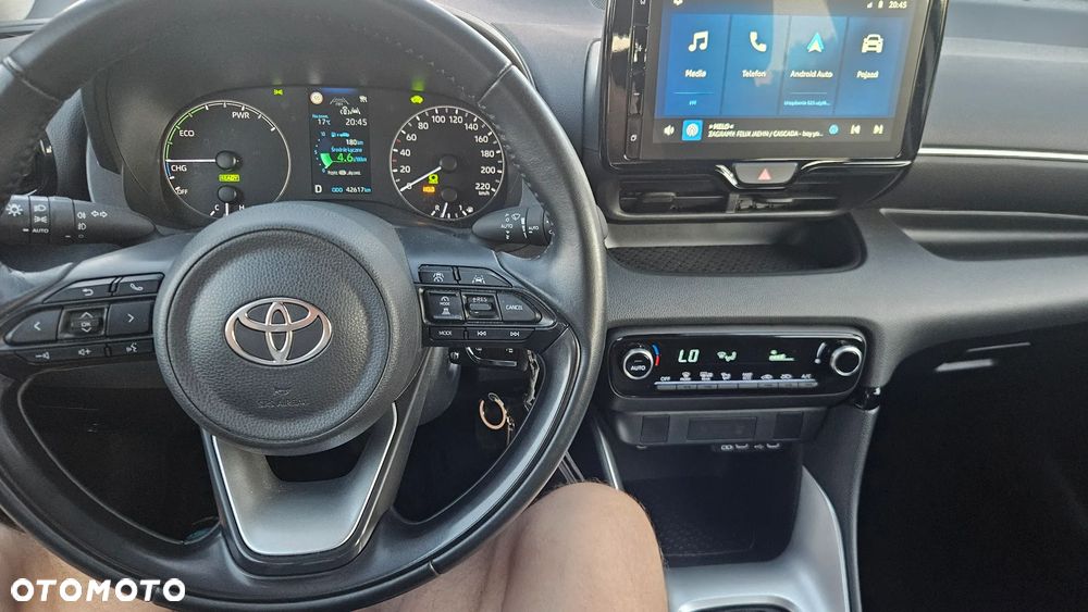 Toyota Yaris Hybrid 1.5 Comfort - 11