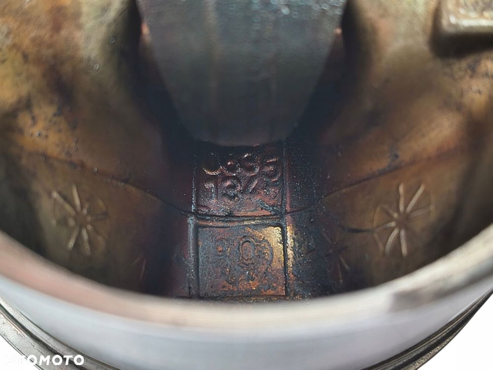 TŁOK SILNIKA MERCEDES W213 W205 2.0 CGI M274 A2741217 - 9
