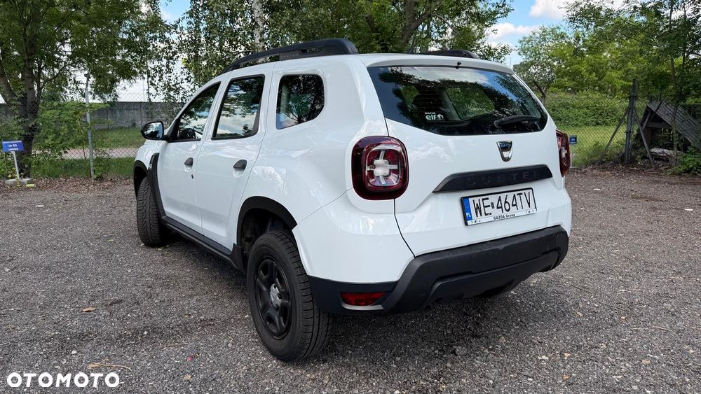 Dacia Duster 1.5 dCi Essential - 11