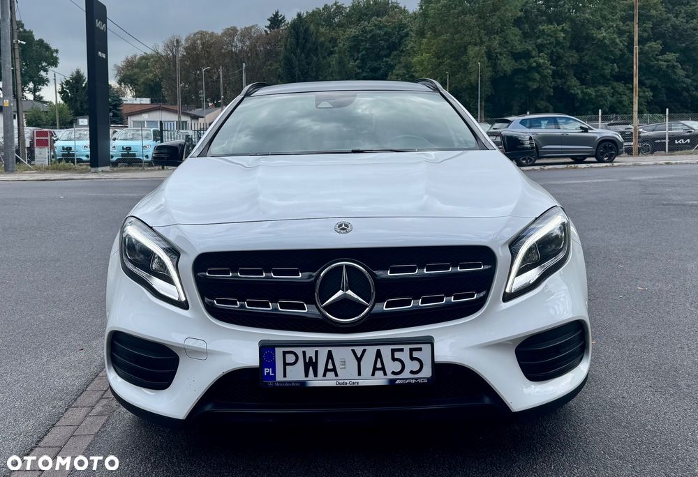Mercedes-Benz GLA 200 7G-DCT AMG Line - 4