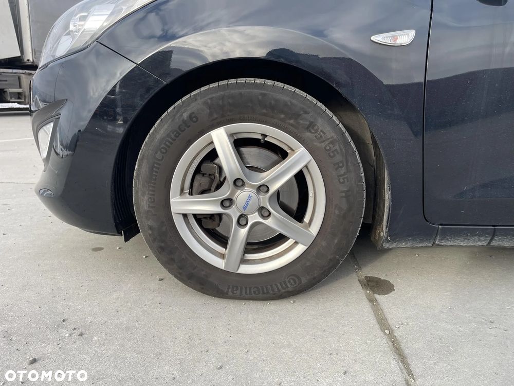 Hyundai i30 1.4 Comfort - 18