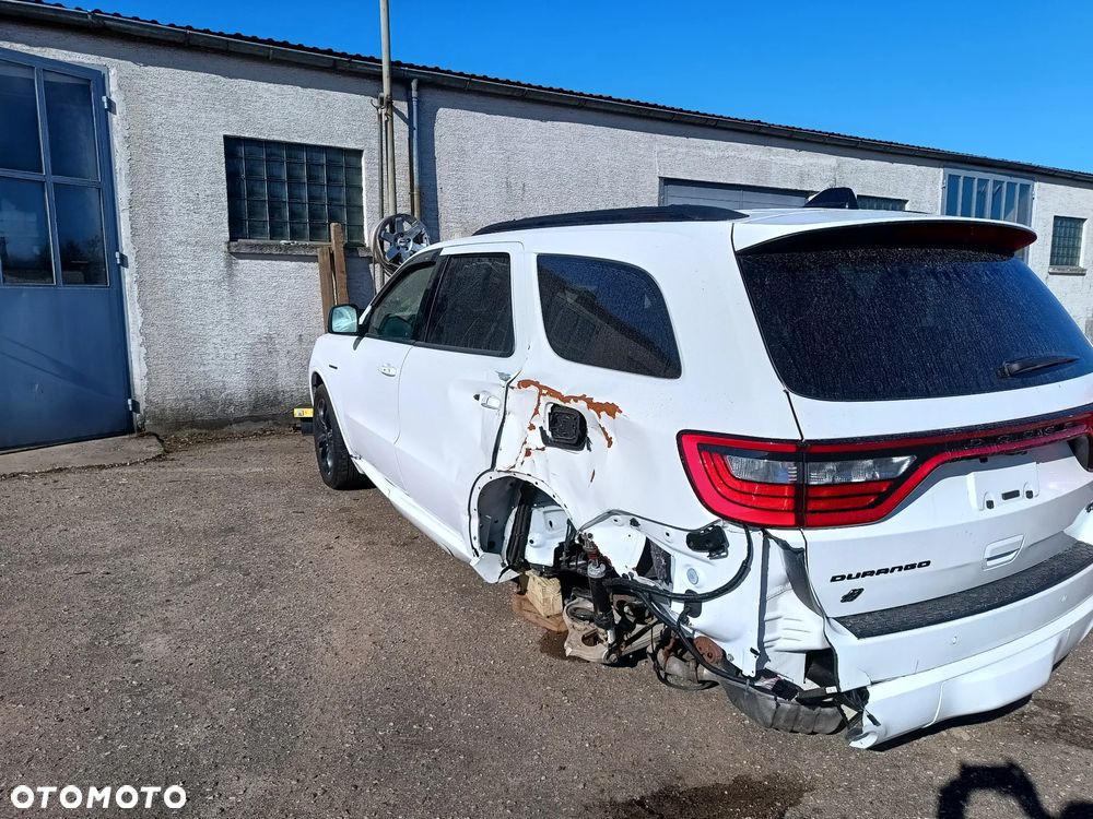 Dodge Durango - 8