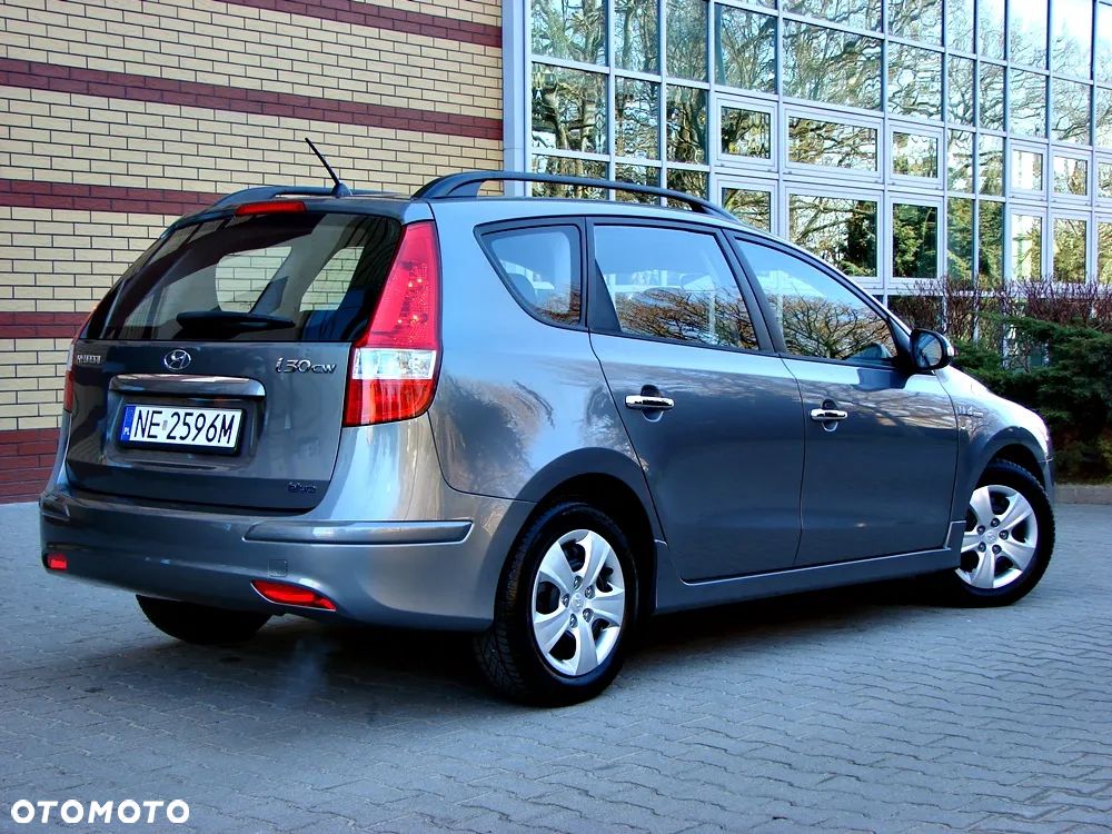 Hyundai i30 i30cw 1.4 blue Comfort - 4