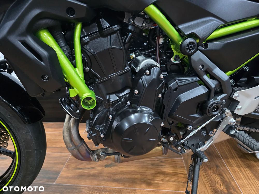 Kawasaki Z 650 - 19