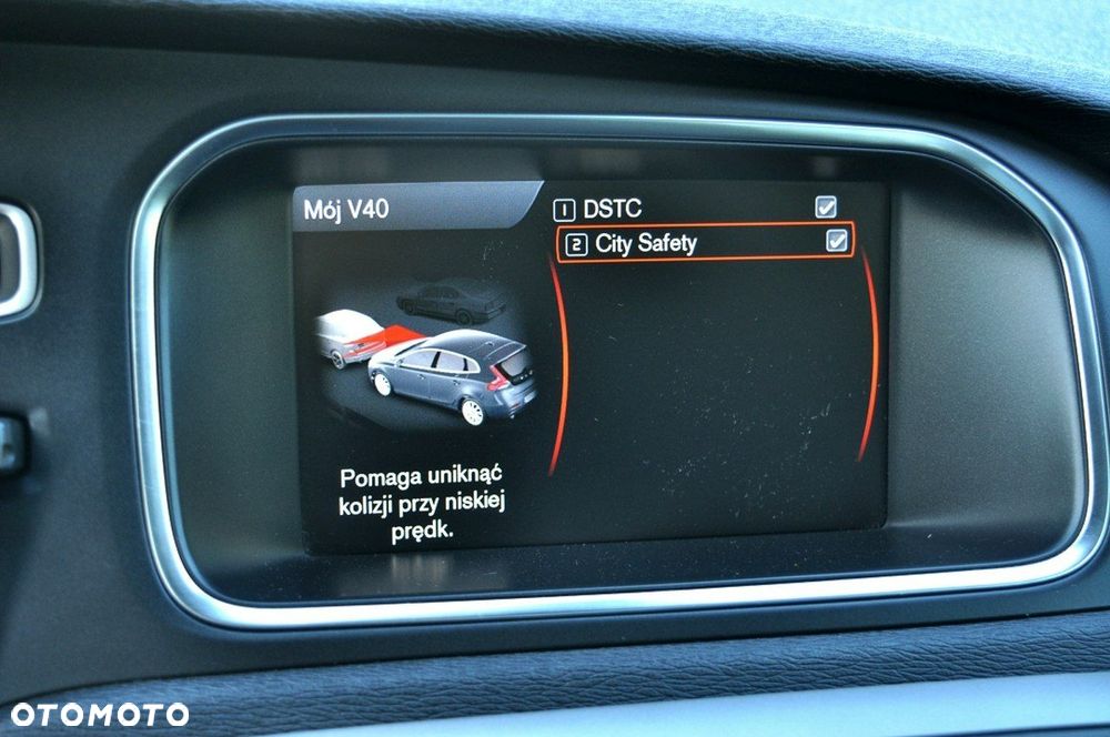 Volvo V40 D3 Kinetic - 21