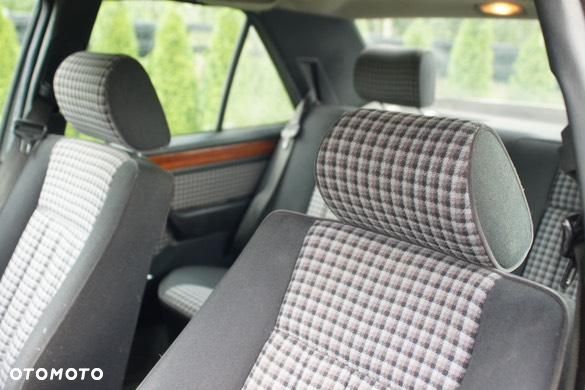 Mercedes-Benz W124 (1984-1993) - 6