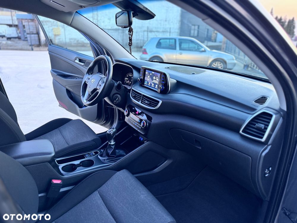 Hyundai Tucson 1.6 GDI BlueDrive Design 2WD - 14