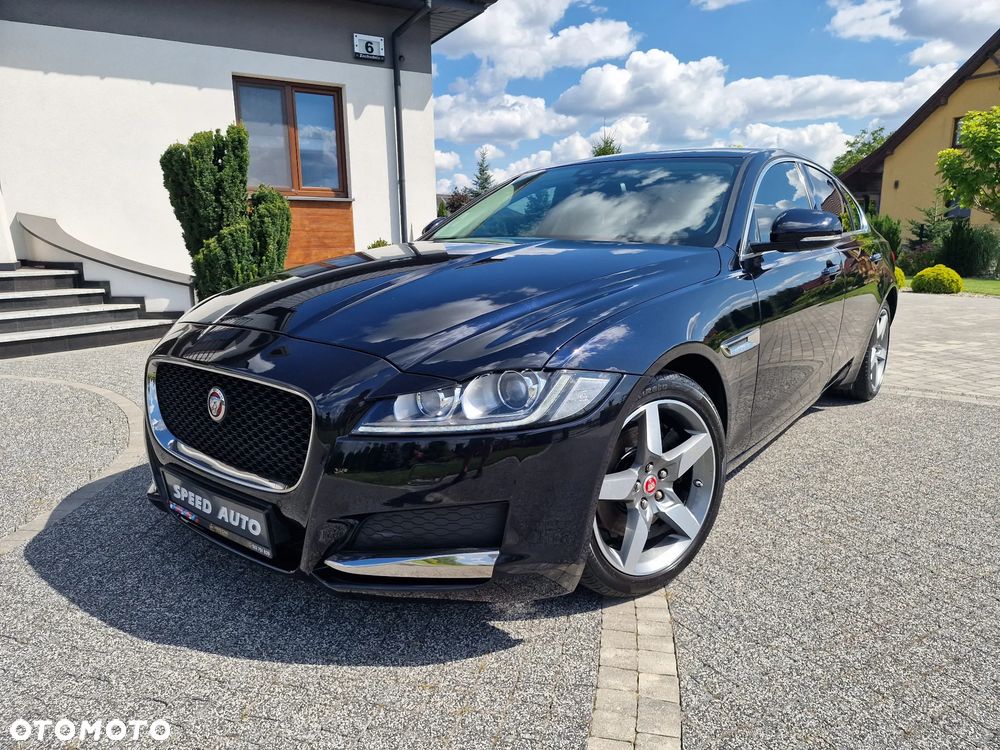 Jaguar XF E-Performance Portfolio - 9