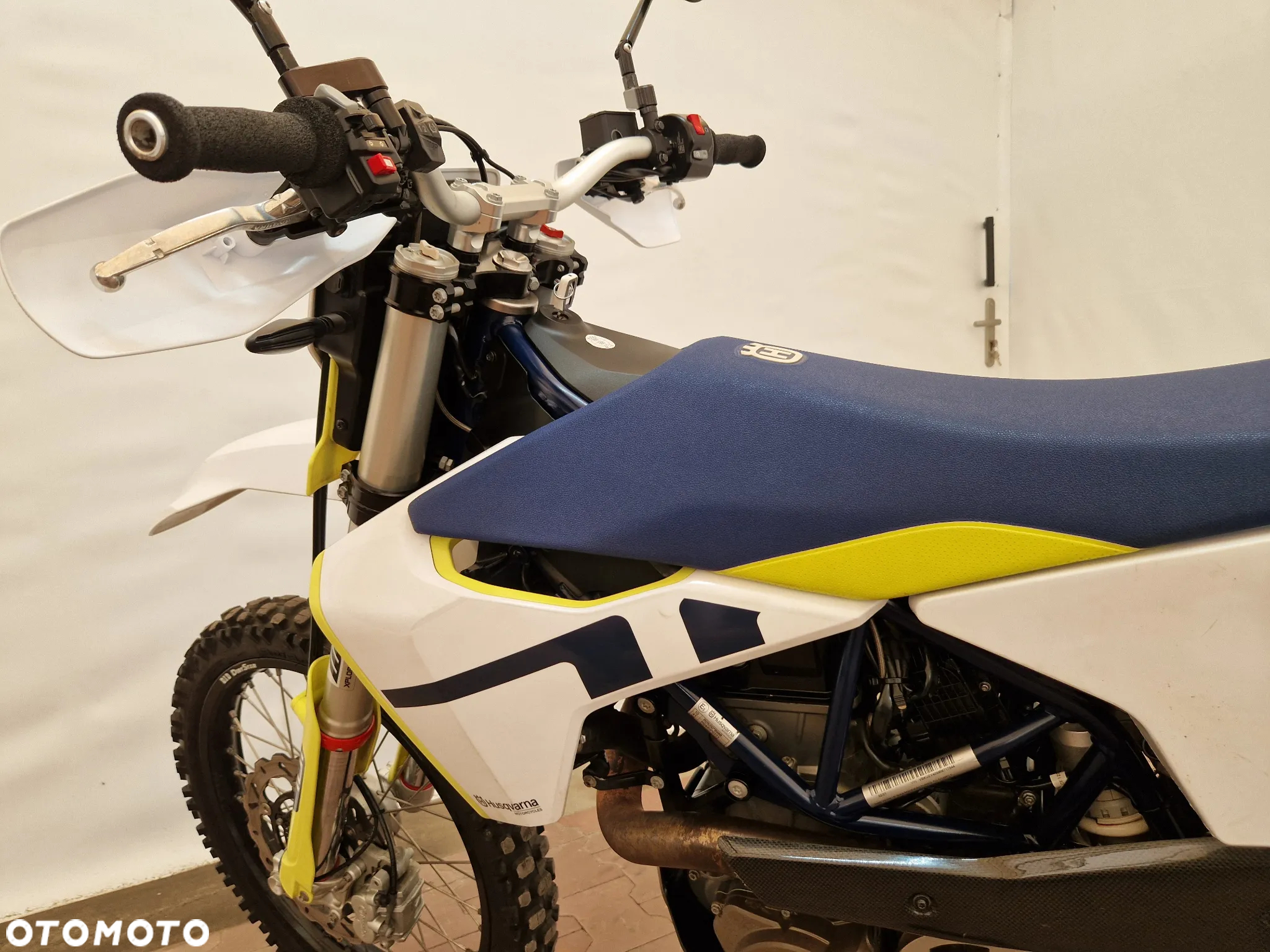 Husqvarna 701 - 32