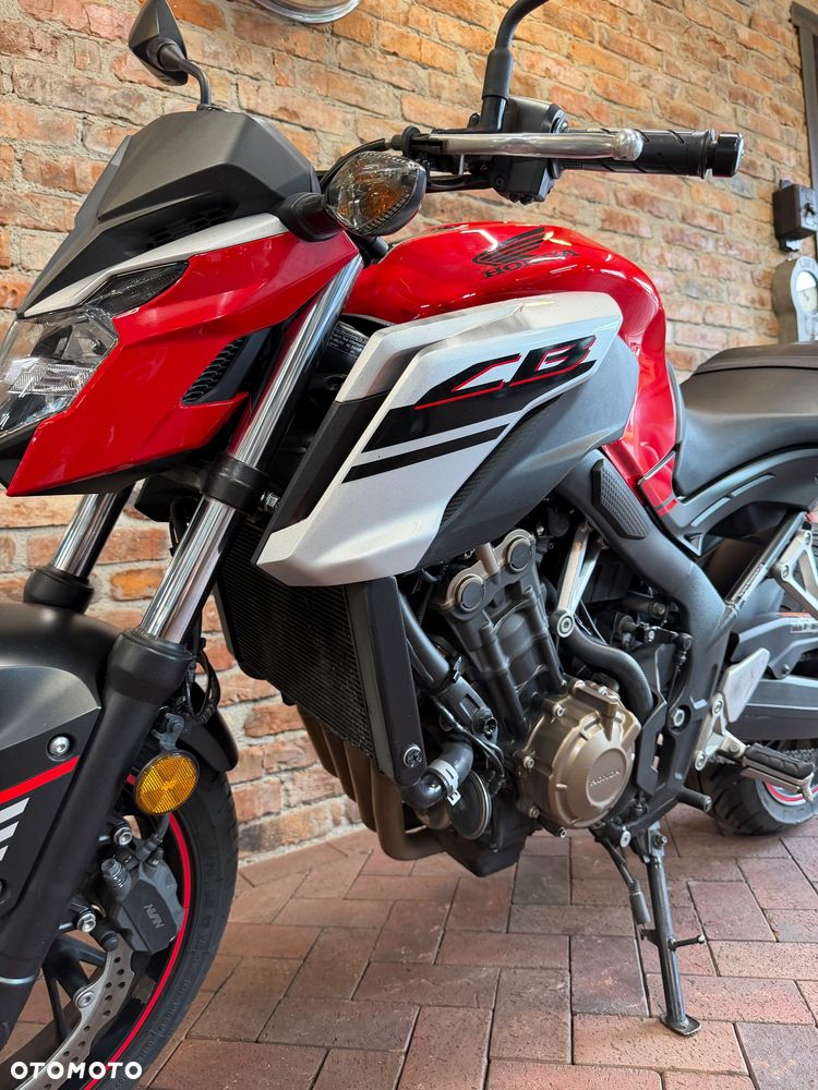 Honda CBF - 10