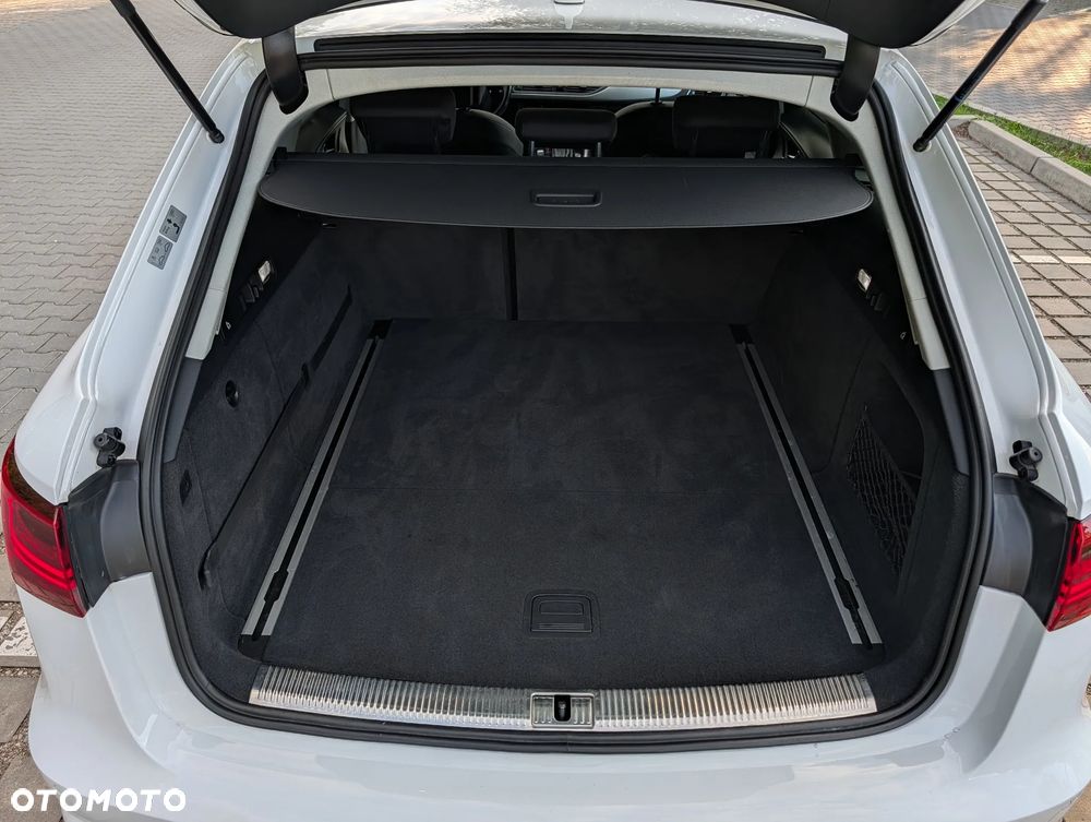 Audi A6 Avant 2.0 TDI Ultra S tronic - 25
