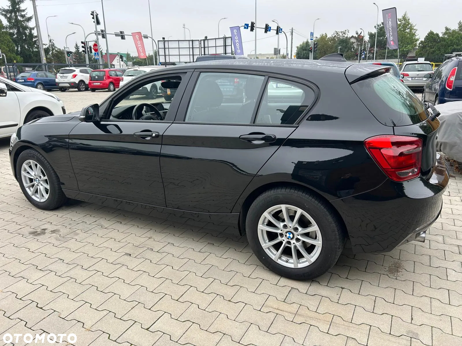BMW Seria 1 114i Sport Line - 8