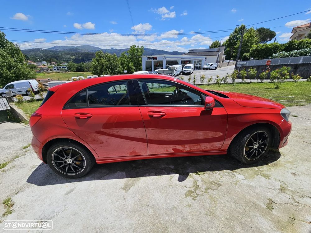 Mercedes-Benz A 180 CDI BE AMG Line - 2