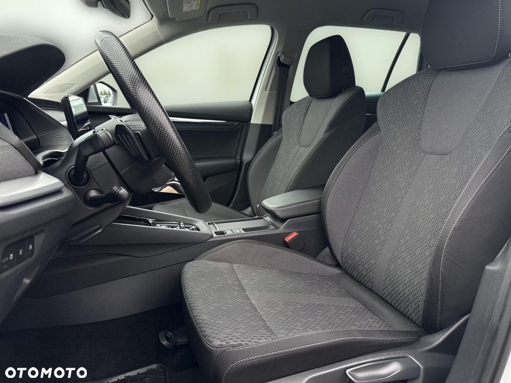 Skoda Octavia 2.0 TDI Style DSG - 9
