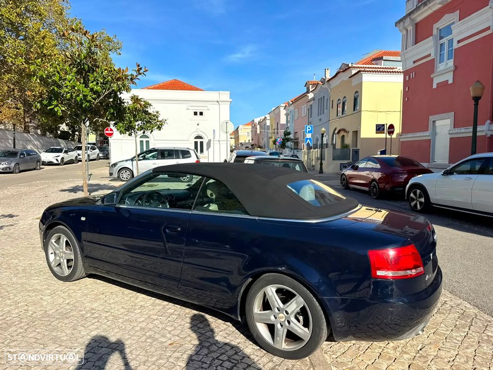 Audi A4 Cabrio - 36