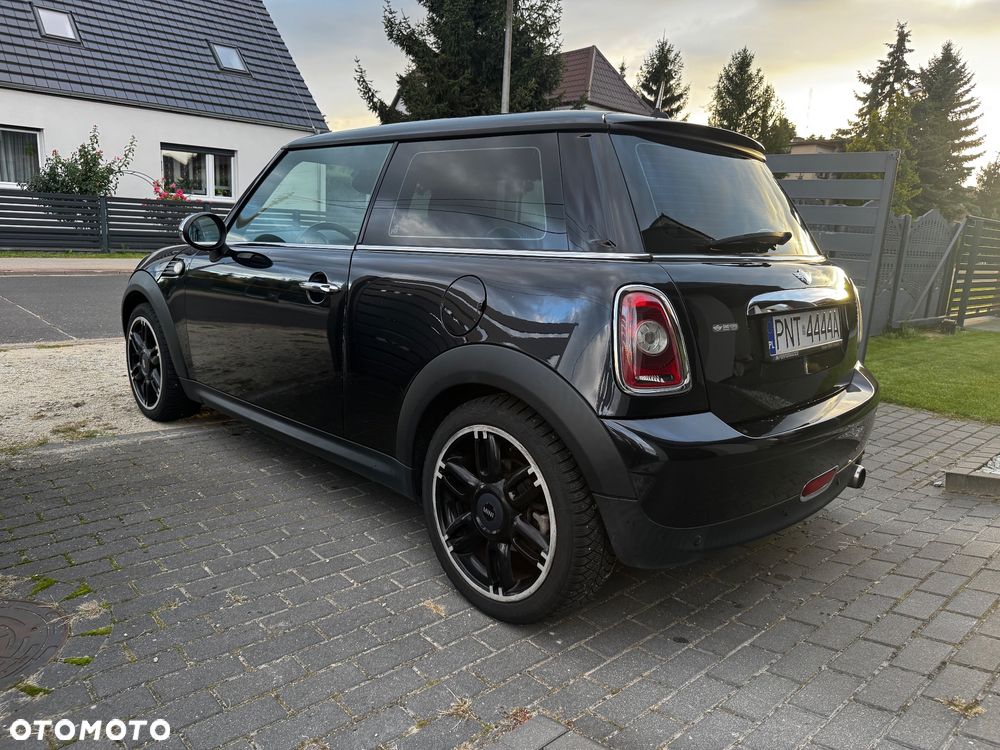 MINI ONE - 5