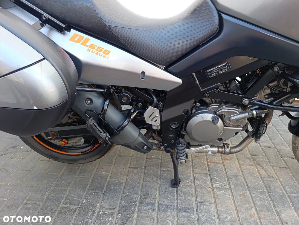 Suzuki V-STROM - 26