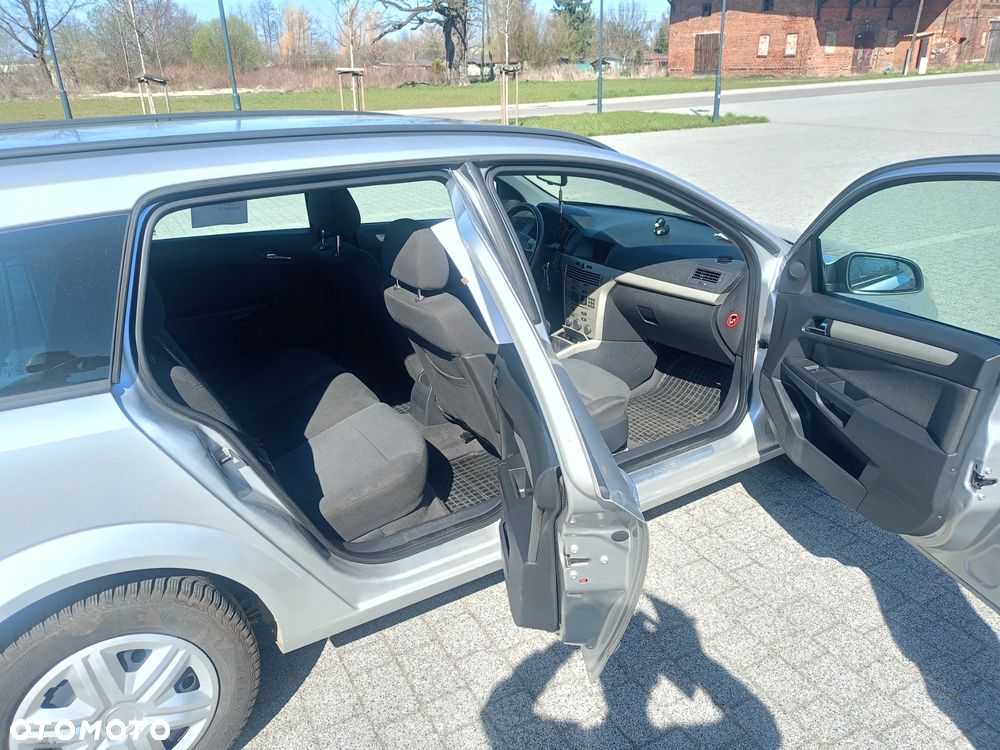 Opel Astra - 12