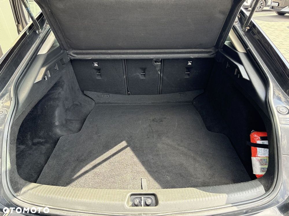 Opel Insignia - 17