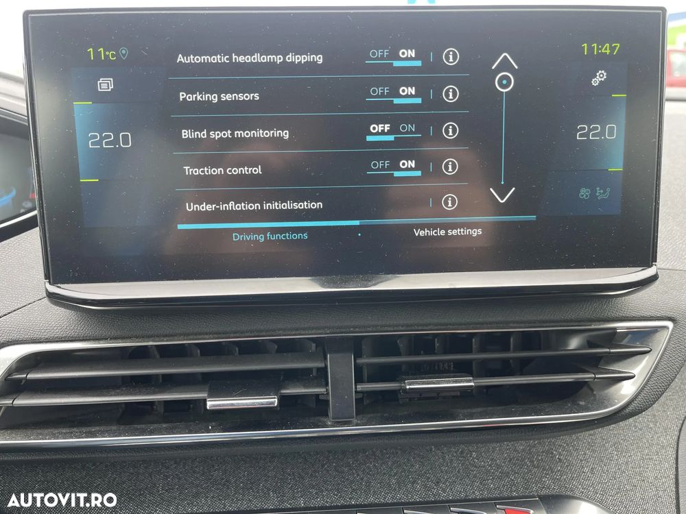 Peugeot 3008 PHEV 300 EAT8 4X4 Allure Pack - 15