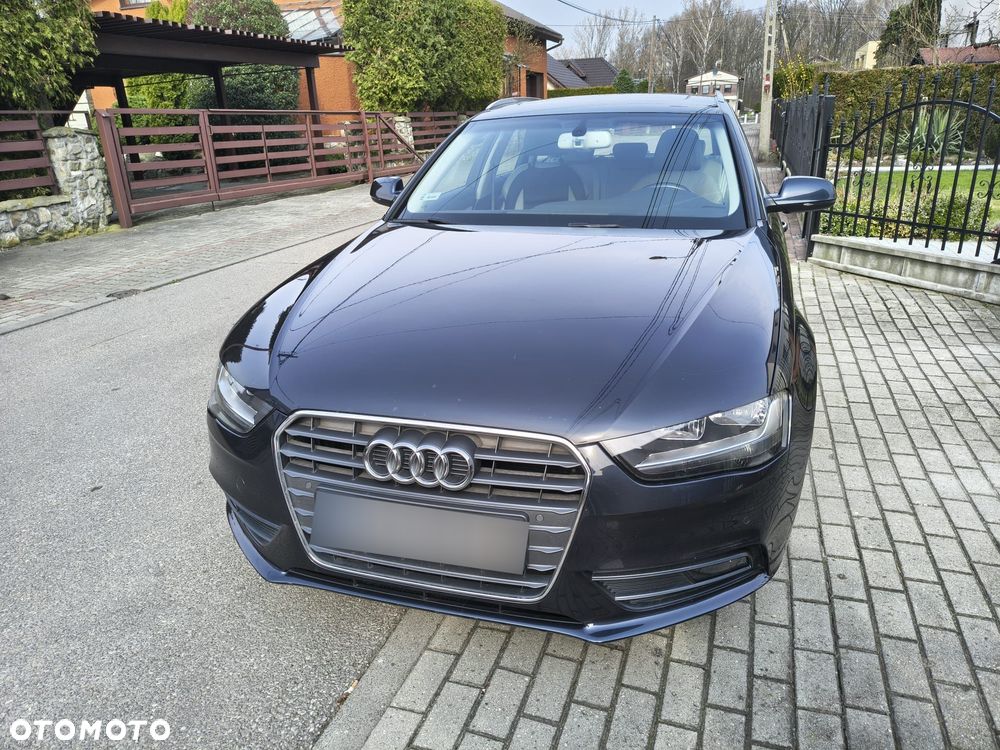 Audi A4 Avant 2.0 TDI ultra DPF Ambition - 9