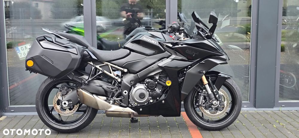 Suzuki GSX
