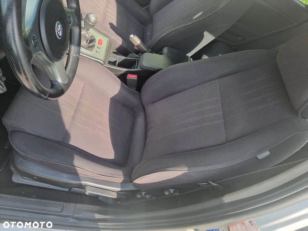 Alfa Romeo 159 1.9JTDM Progression - 13