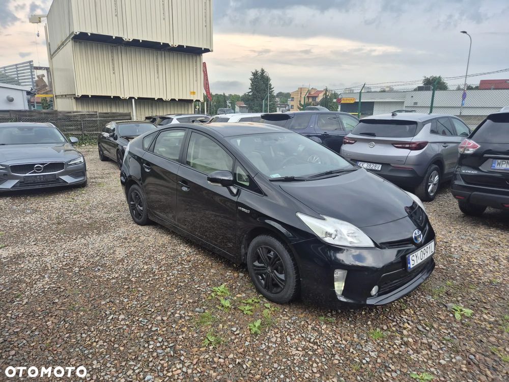 Toyota Prius 1.8 HSD Premium - 3