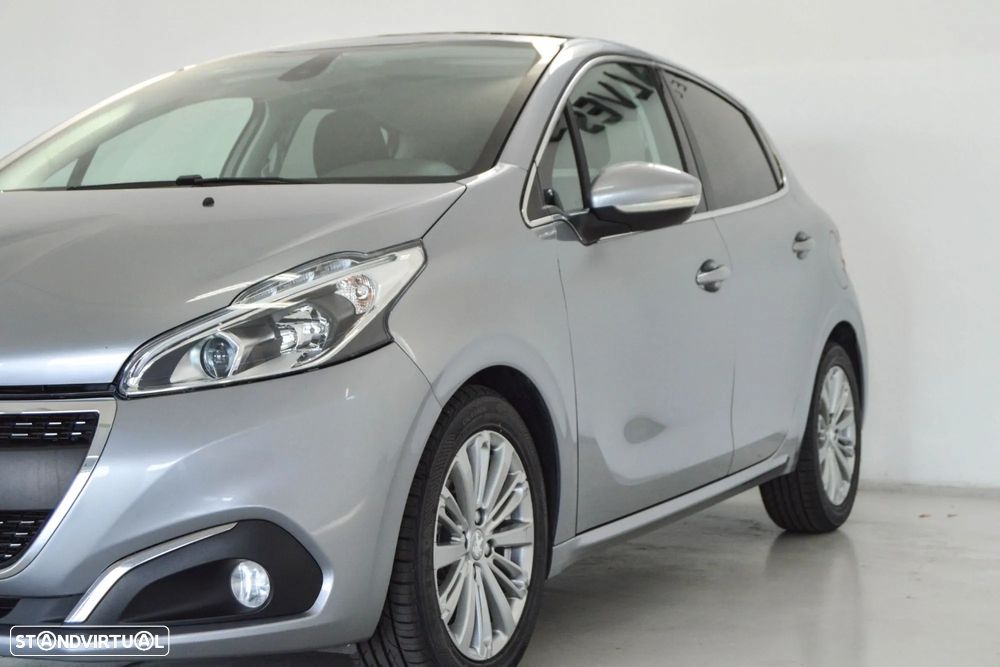 Peugeot 208 1.5 BlueHDi Allure - 22