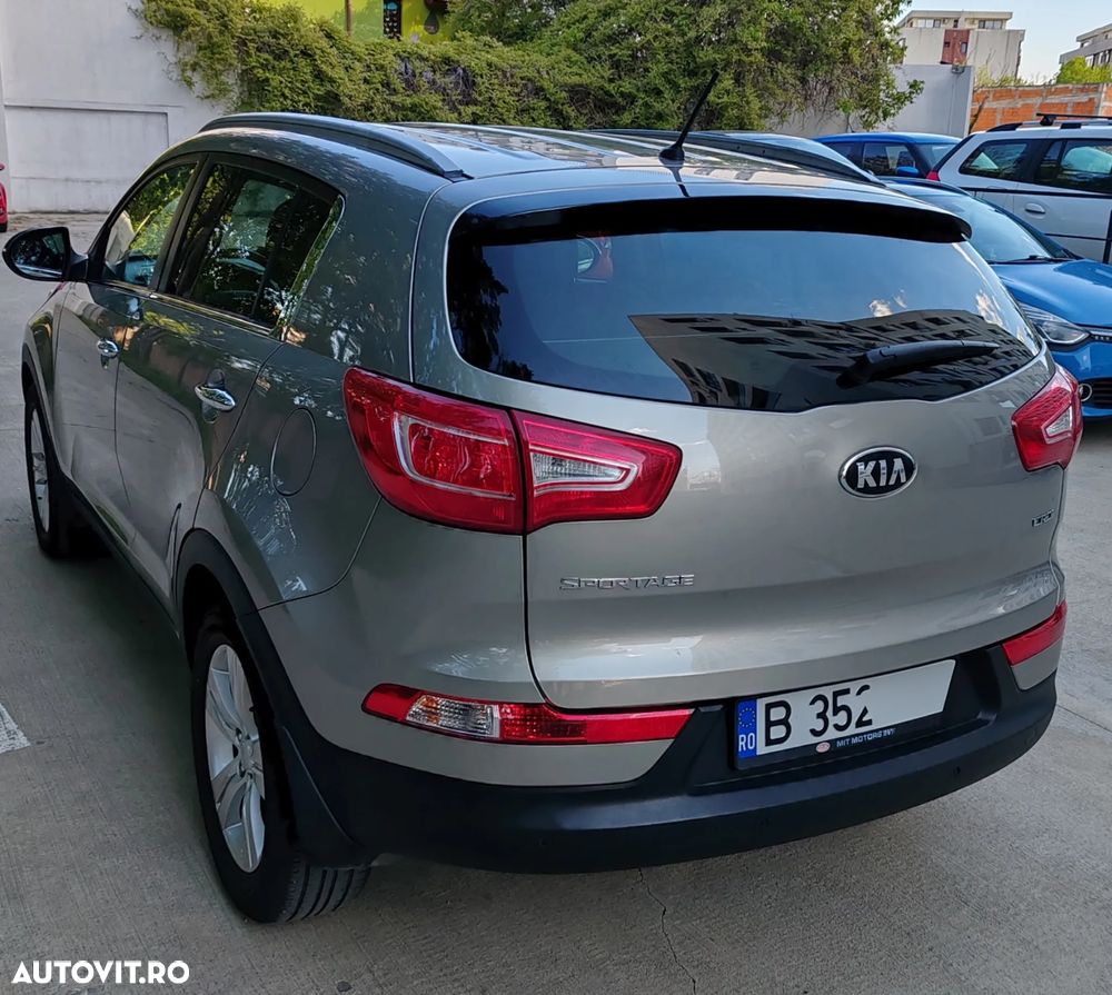 Kia Sportage 1.7 DSL MT 4x2 STYLE - 5