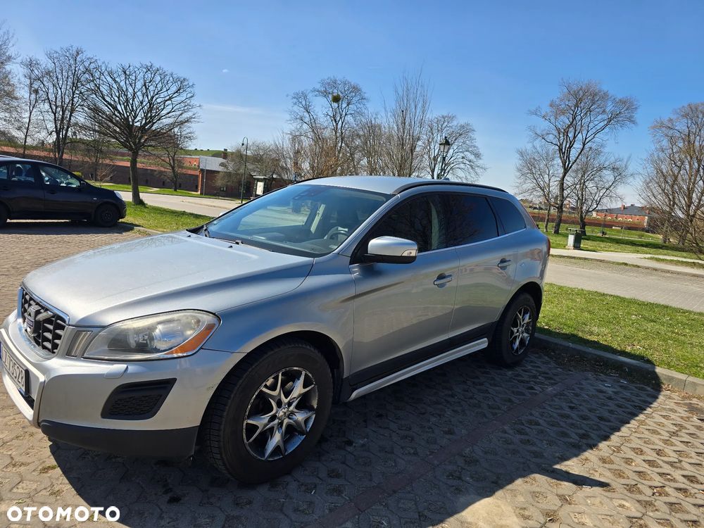 Volvo XC 60 2.4D AWD Momentum - 3