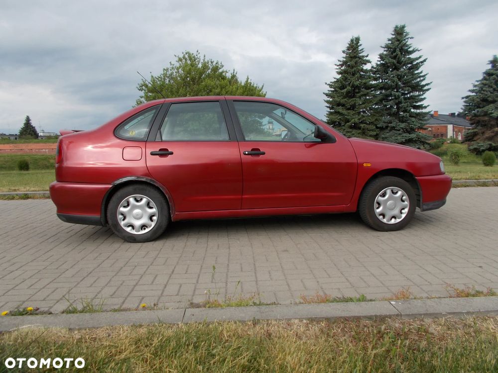 Seat Cordoba - 4