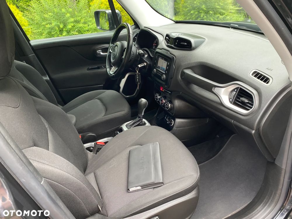 Jeep Renegade 1.4 MultiAir DSG Longitude - 25