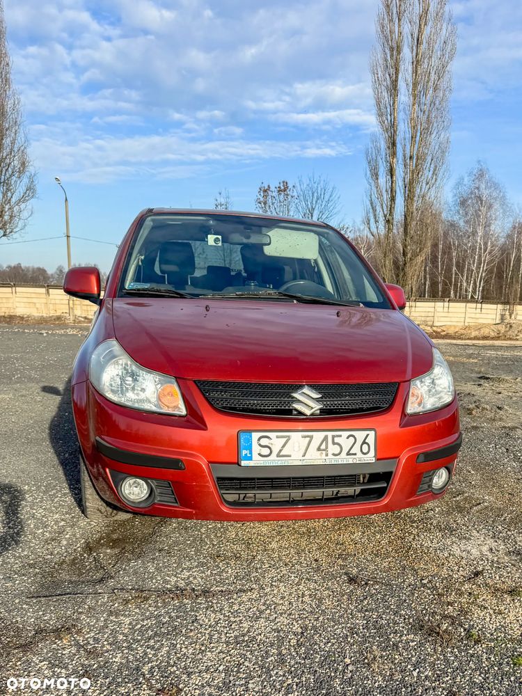 Suzuki SX4 1.6 GS / Premium - 1