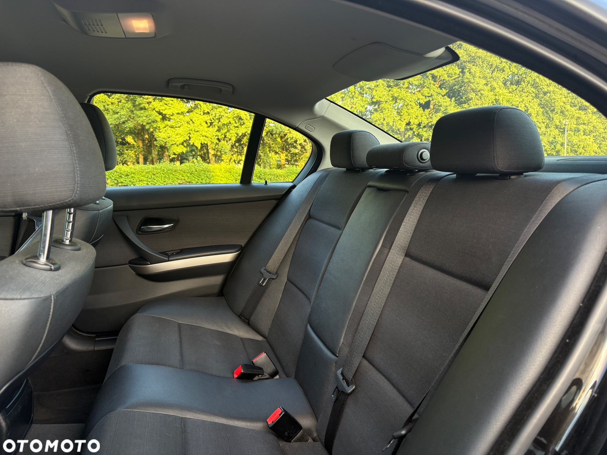BMW Seria 3 318i - 15