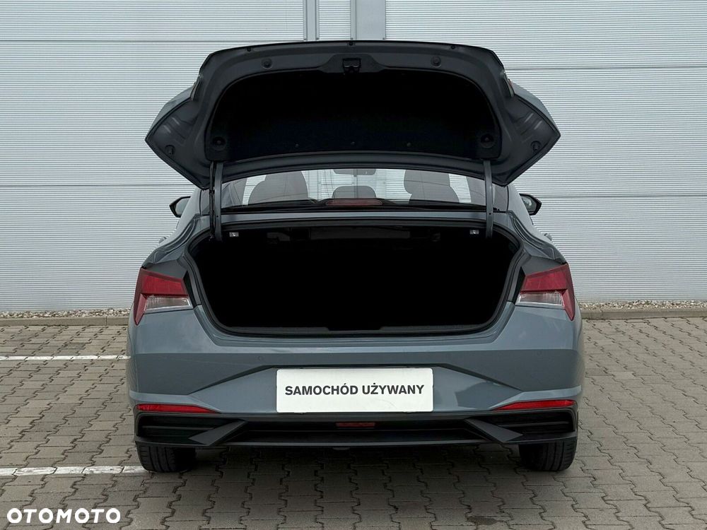 Hyundai Elantra 1.6 Modern CVT - 9