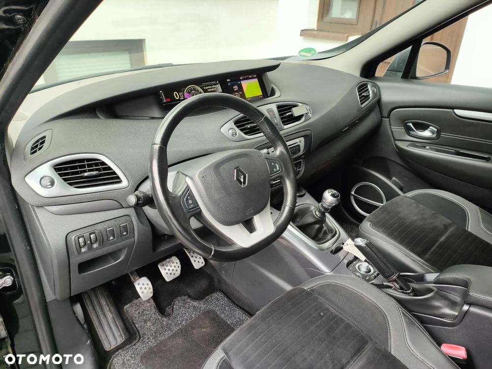 Renault Scenic Energy dCi 130 S&S Xmod Bose Edition - 12