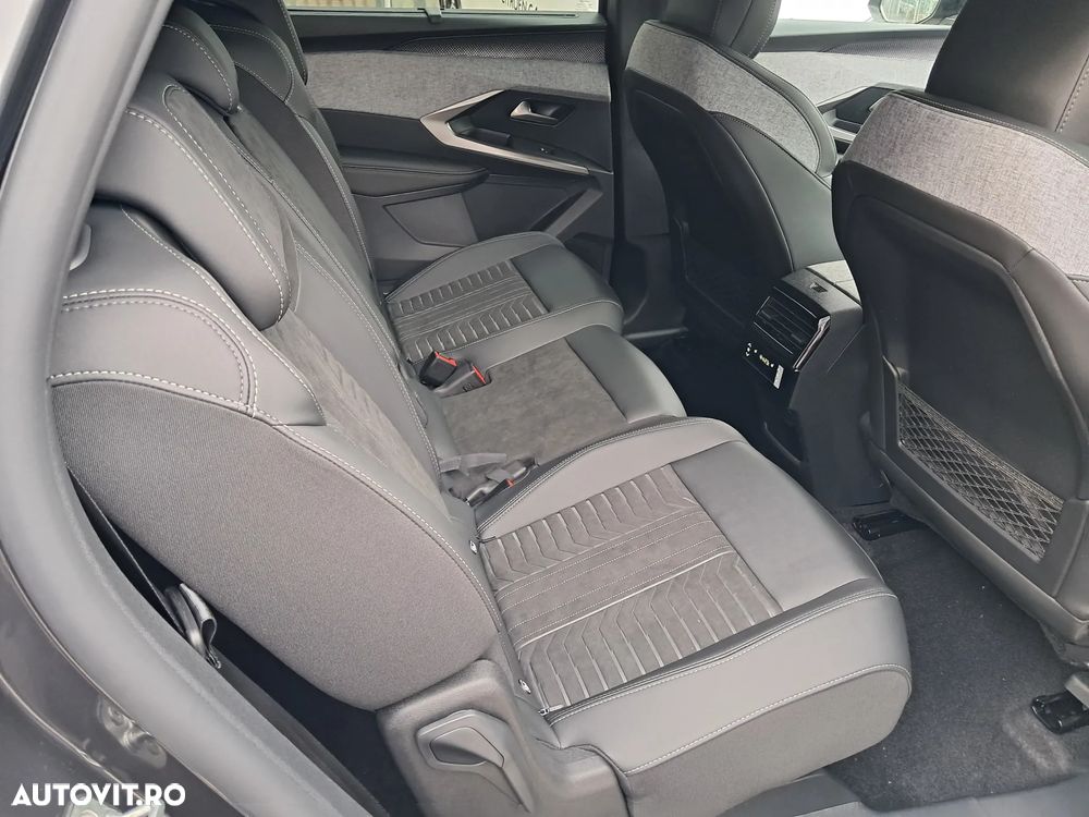 Peugeot 5008 Hybrid 145 e-DSC6 GT - 20