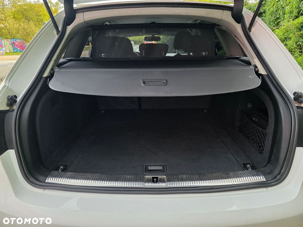 Audi A4 Avant 2.0 TDI DPF multitronic Ambiente - 20