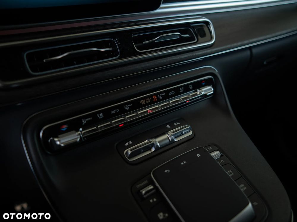 Mercedes-Benz V klasa MARCO POLO HORIZON 300 d - 29