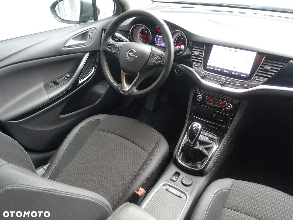 Opel Astra 1.4 Turbo Start/Stop Innovation - 13