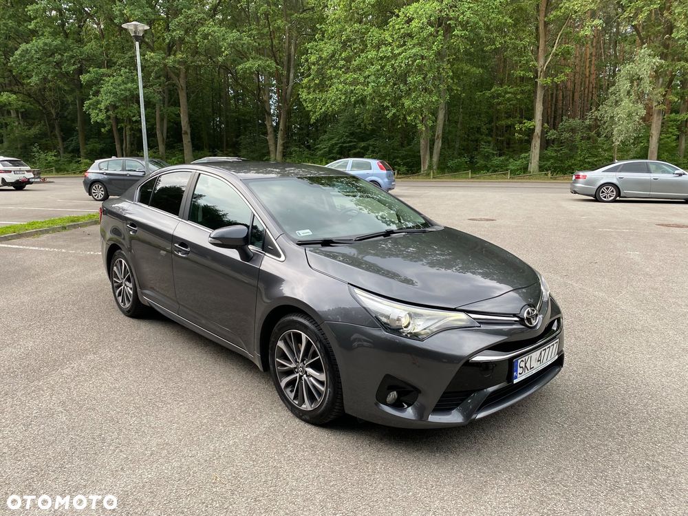 Toyota Avensis 2.0 D-4D Prestige - 3