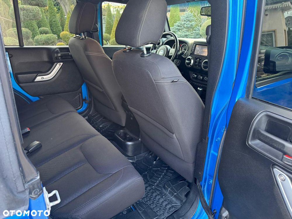 Jeep Wrangler Unlimited 2.8 CRD Automatik Rubicon - 7