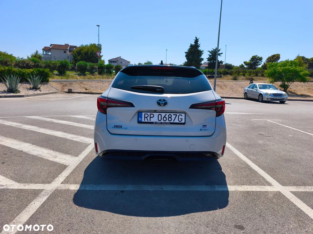 Toyota Corolla 2.0 Hybrid GR Sport - 6